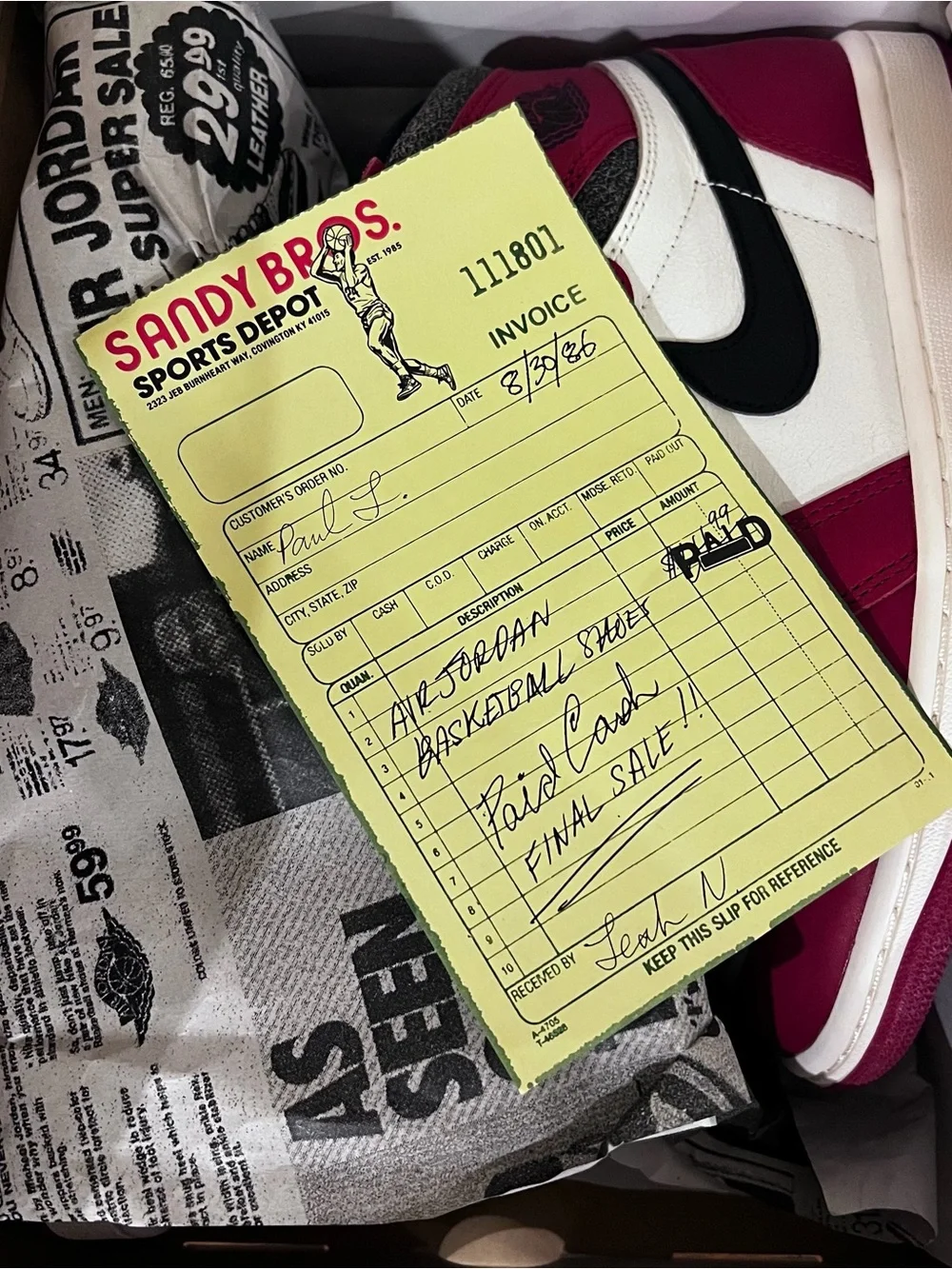 Nike Air Jordan 1 Retro High Chicago Lost and Found Sneakers